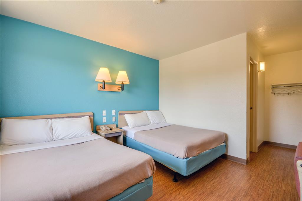 Rodeway Inn Tillmans Corner Quarto foto